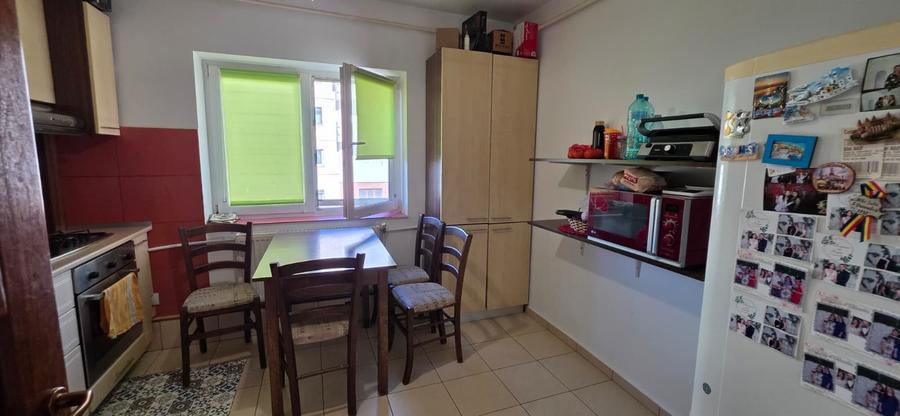 Stefan cel Mare 3 camere decomandat Mobilat - 1