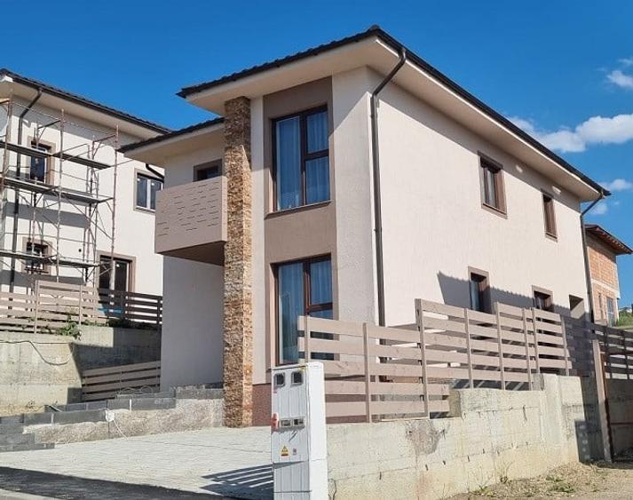 Casa noua utilata si mobilata, Dezmir, prima inchiriere - 19