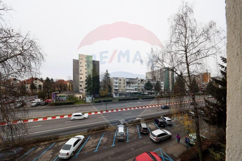 Apartament cu 3 camere de v&acirc;nzare &icirc;n zona Calea Bucuresti - 20