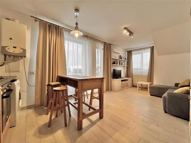 Apartament 2 Camere cu Parcare in Tractorul de Inchiriat - 3