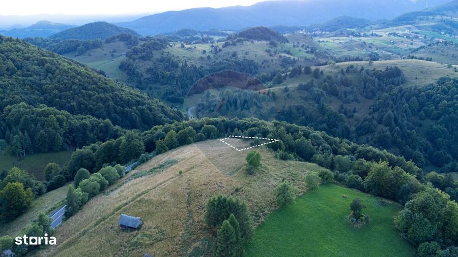 Teren 2,000mp Fundata / DN 73 / Comision 0% - 1