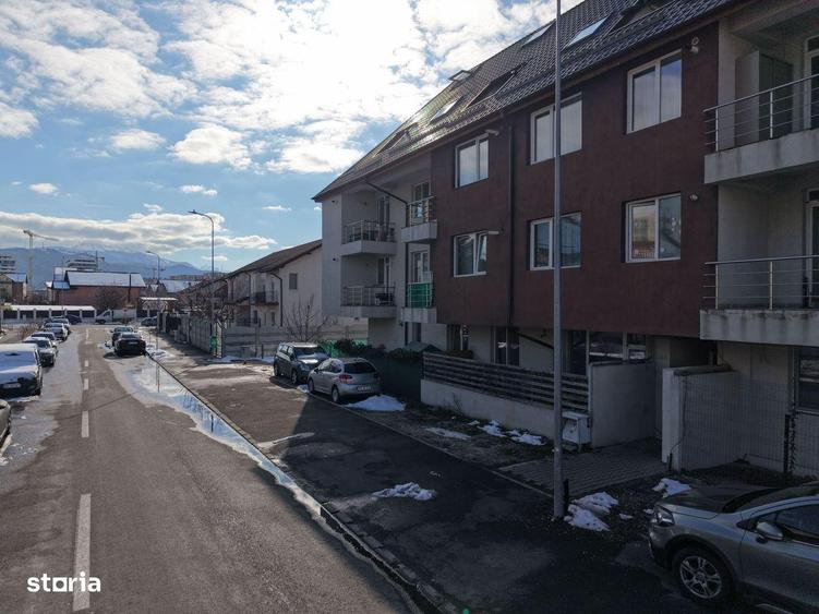 Garsoniera mobilata, Str. Eugen Jebeleanu 3, Tractorul. - 4