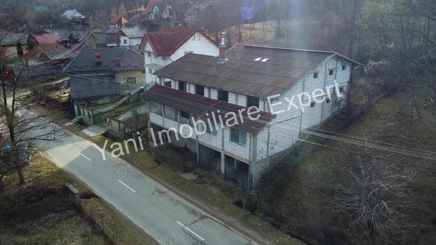 Cladire, pretabila infiin?are pensiune, de vanzare in comuna Bradule?, sat Bradetu, jude? Arge?. - 14