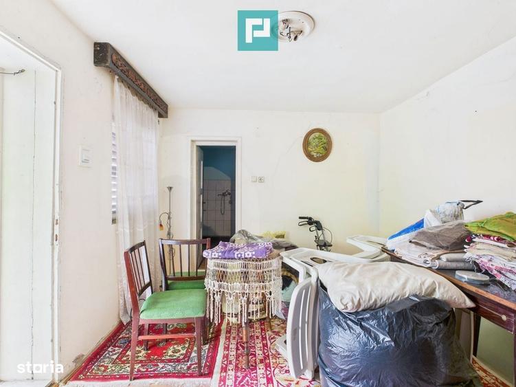 Casa cu 2 corpuri si 5 camere in Livada - 4