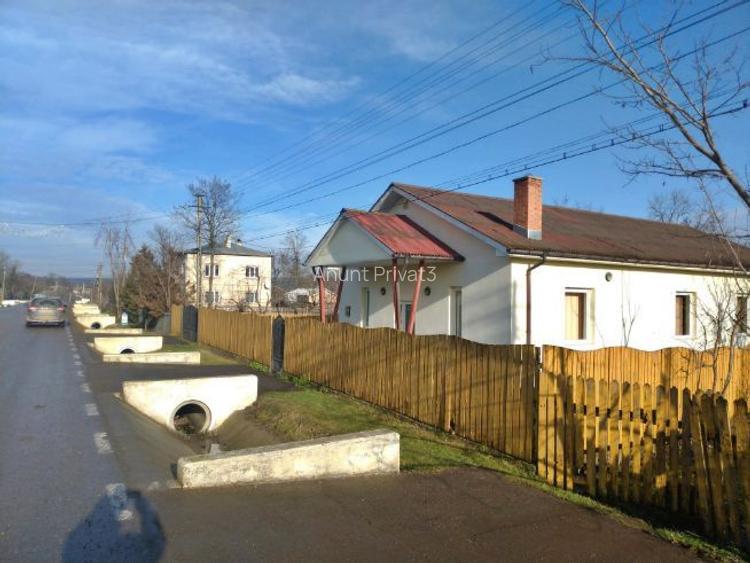Vand casa in Viișoara, Botoșani, 135mp, construită în 2006, cu 700mp teren Vand casa in Viișoara, Botoșani, 135mp, construită în 2006, cu 700mp teren