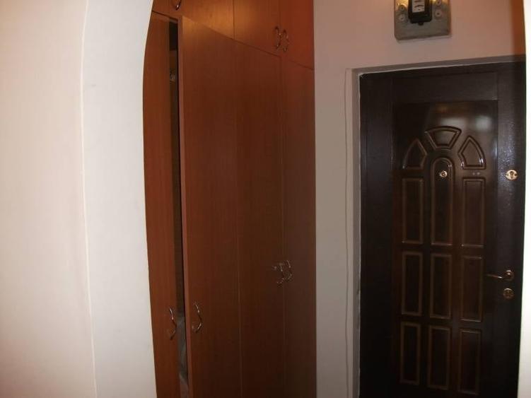 Braila garsoniera zona Hipodrom de vanzare mobilata si dotata - 13