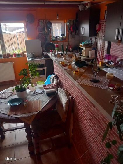 Casa cu etaj,cu garaj, mobilata, utilata, imediat ocupabila Campenita - 9