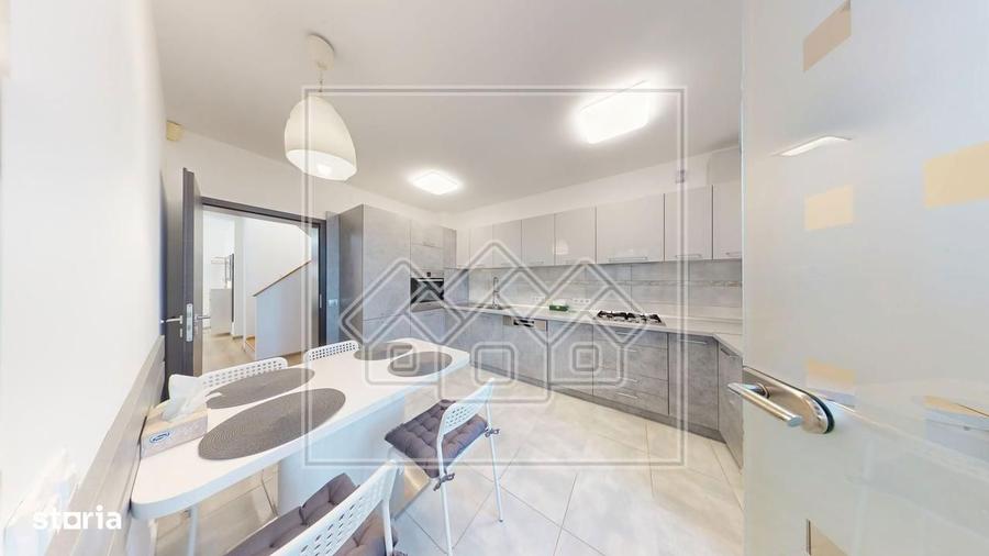 Casa individuala, teren mare, 2 garaje - Sura Mica - 5