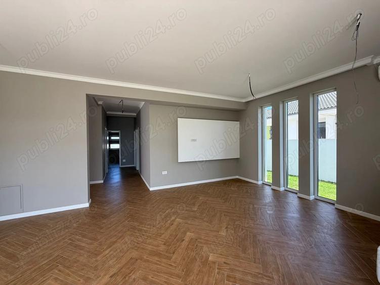 CASA NOUA finisata la cheie in cartierul Viena Residence Oradea ! - 1