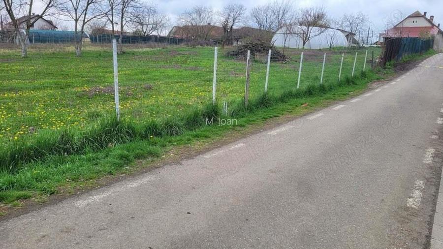 Teren de vanzare 500 mp front 22 Giarmata!