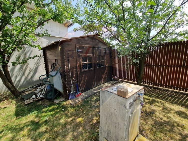 Casă / Vilă cu 4 camere de vânzare - 23