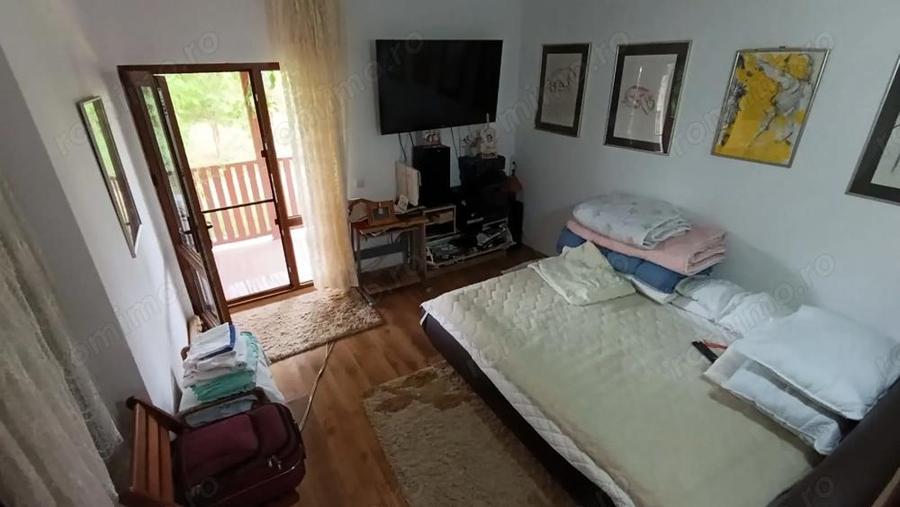 Vand casa de vacan?a in Brebu, Prahova. - 2