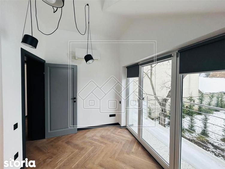 Ap cu 2 camere, confort lux, 48 mp + 2 Parcari - zona Turnis - 1