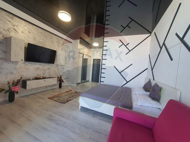 Vanzare Studio de lux in zona Tomis Nord - 4
