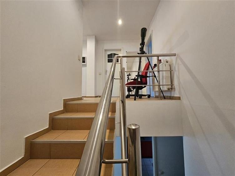 Casuta cu flori si miresme din Pipera situata in ansamblu rezidential securizat, - 30