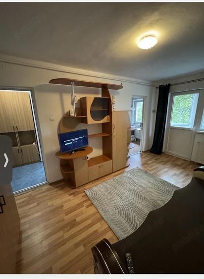 Inchiriez Garsoniera - 8