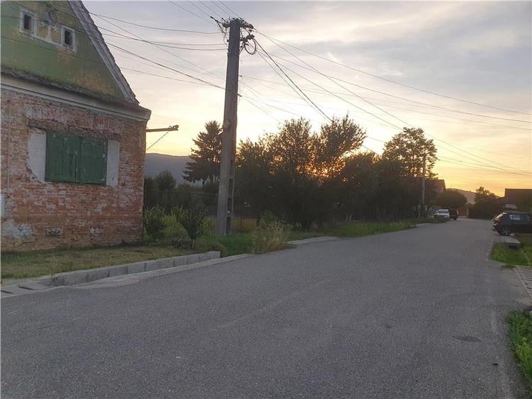 Casa individuala cu D+P la rosu si teren 350 mp in Sacel(15km Sibiu) - 4