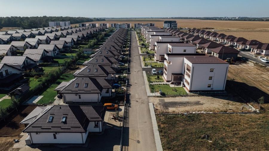 PAULESTI PADURE -VANZARE VILA  DEOSEBITA Parter   TEREN 500 MP CARTIER MAGNOLIA - 2