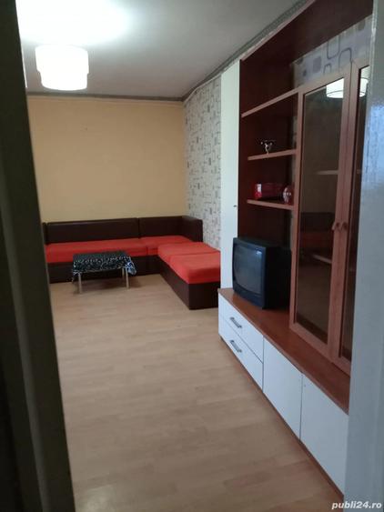 inchiriez camera in apartament de 2 camere - 2
