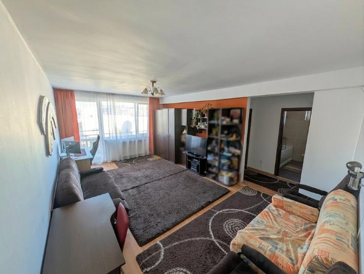 Vând apartament 1 cameră, Mărăști, Henri Barbusse, garaj inclus în preț - 2