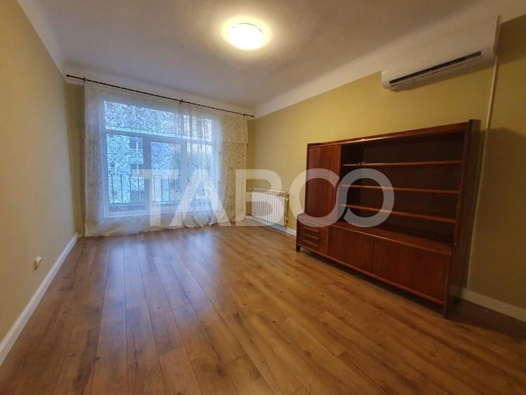 Apartament 2 camere decomandat etaj 1 zona Negoiu bloc de caramida - 2