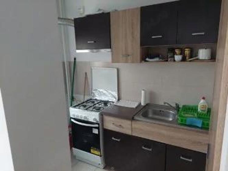 Garsoniera, Titan - 1