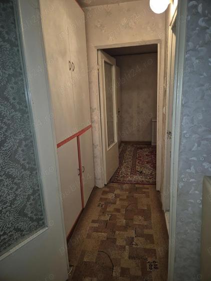 Vanzare Ap. 3 cam. , Zona Vlaicu - Poetului , Et.2 , LA PRET REDUS - 2