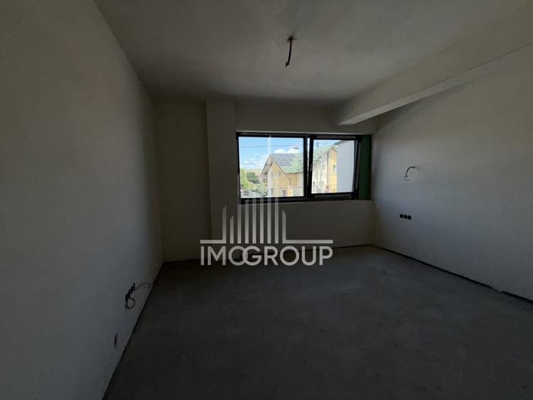 Oportunitate | Apartament cu 2 camere | Etaj 1 | Parcare - 4