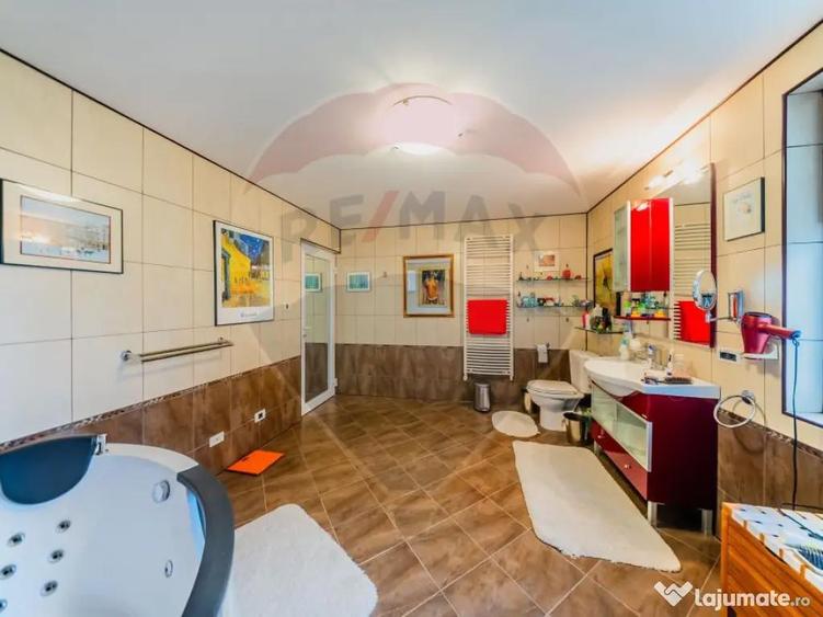 Vila cu 4 camere de vanzare 921 mp zona Subcetate,Arad - 6