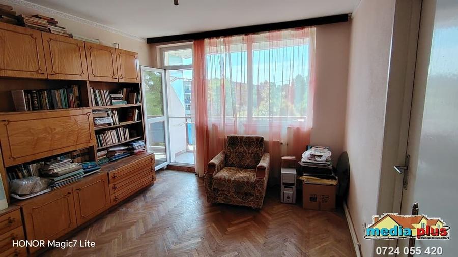 Apartament 3 camere decomandat, vedere bilaterală – Țiglina II - 1