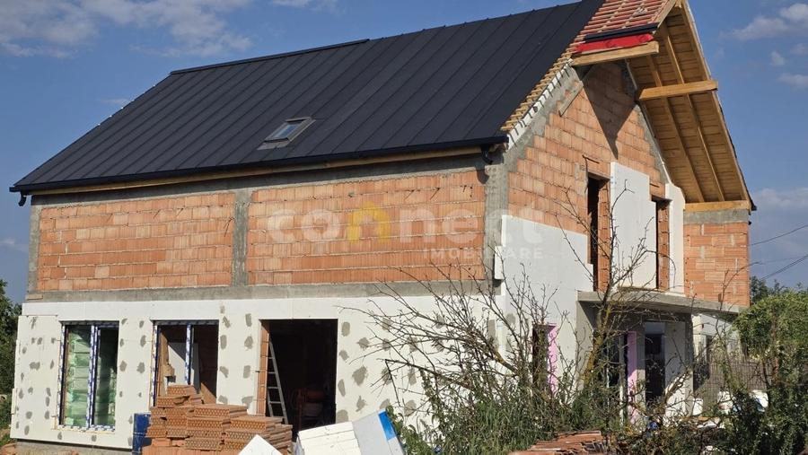 Casa cu 4 camere, 3 bai Teren 500 mp I Tureni - 22