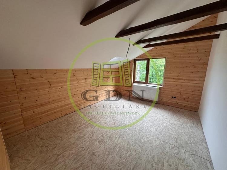 Duplex deosebit cu vedere panoramică spre munți și pădure – Tocile, Sadu - 10