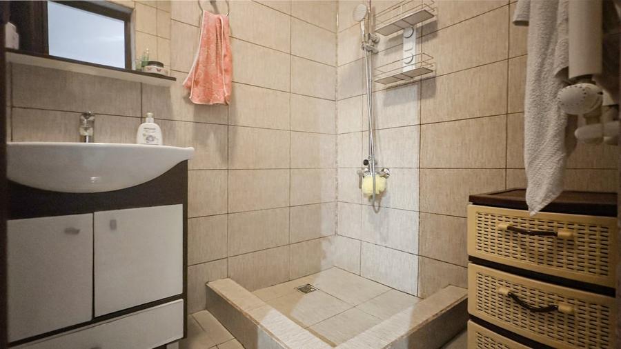 Vila D+P+1E cu 7 camere in Eforie Nord - ideal investitie sau locuinta - 9