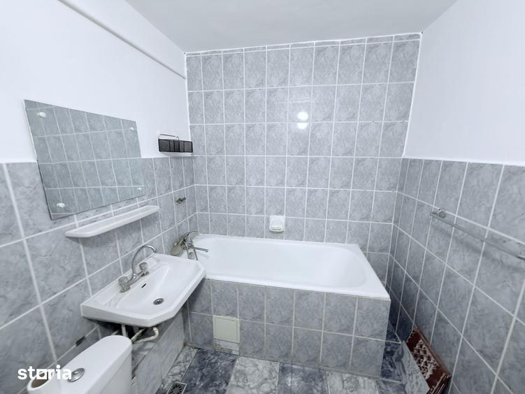 Apartament cu 4 camere în Ultracentral