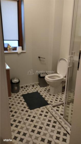 Casă cu 4 camere cu Teren 200 Mp în 1 Decembrie