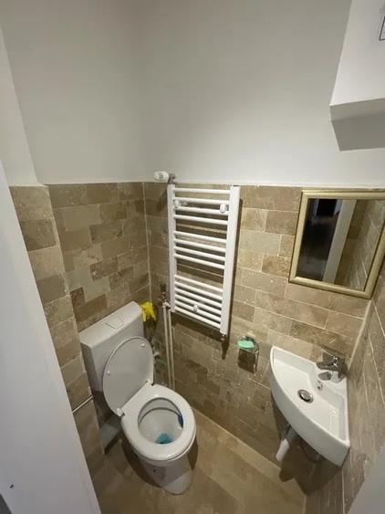 Apartament cu 4 camere decomandat, mobilat în Arcul de Triumf