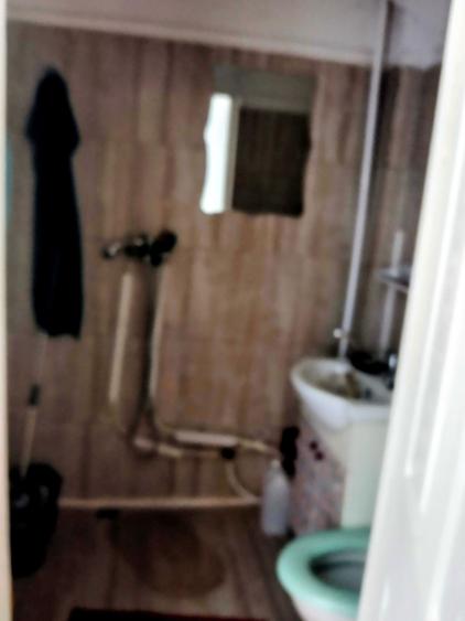 Vand sau inchiriez garsoniera - 3