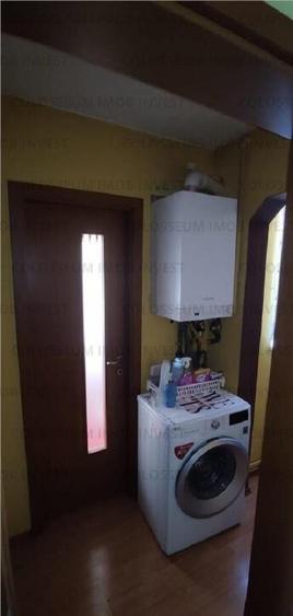 Apartament 3 camere mobilat - zona Calea Bucuresti - 2