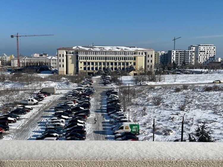 Proprietar, Campus, 2 cam dec. bucatarie separata, baie cu geam, 97800eur+tva - 9