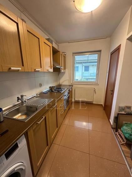 Apartament 2 camere &icirc;n zona HOTEL GRAND ITALIA - 3
