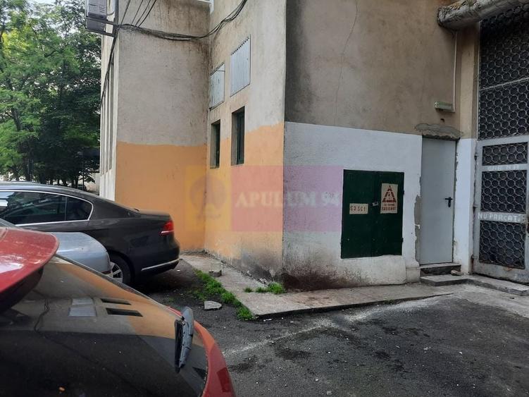 Inchiriere spatiu comercial in zona bd Unirii - 5