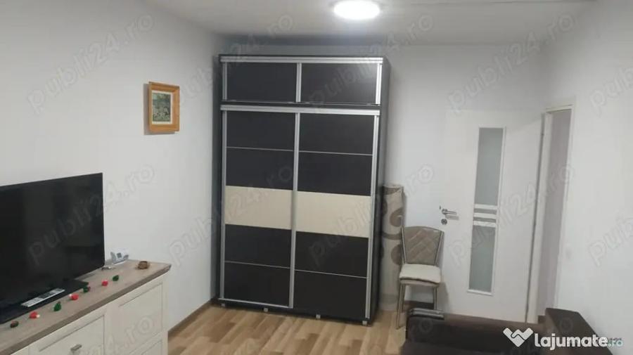 Garsonieră decomandată în Sânpetru