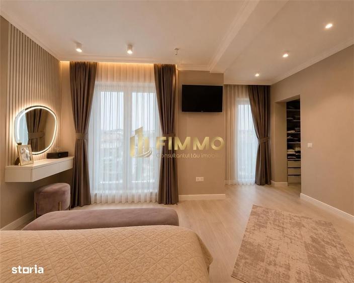 Casă cu 4 camere în Roșu