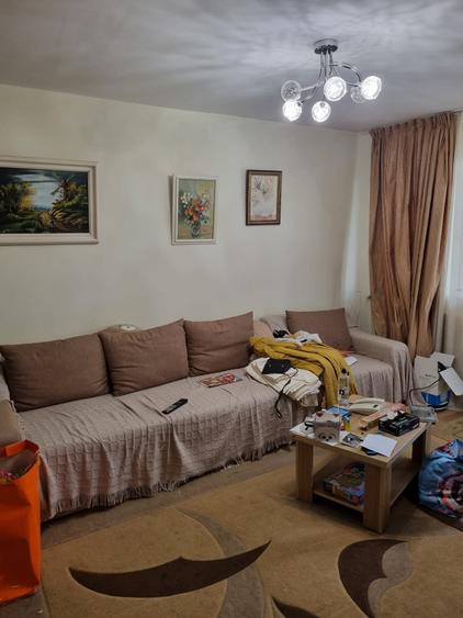 Apartament cu 3 camere decomandat în Tomis Nord