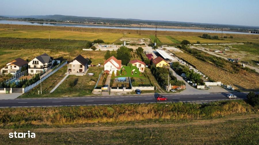 Casă cu 5 camere cu Teren 3600 Mp în Central