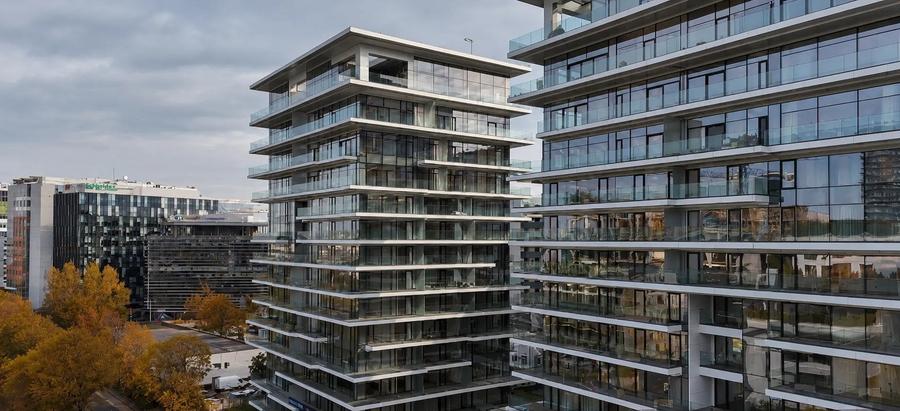 Apartament cu 4 camere decomandat în Floreasca