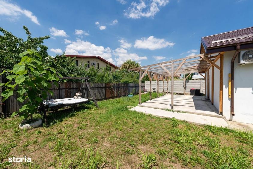 Casă cu 3 camere în Brănești