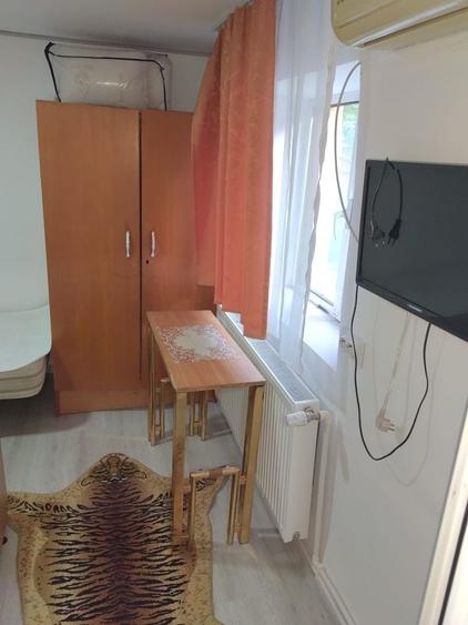 Casă cu 1 camere cu Teren 35 Mp în Central