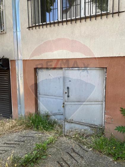 Casă cu Teren 18 Mp în Chibrit