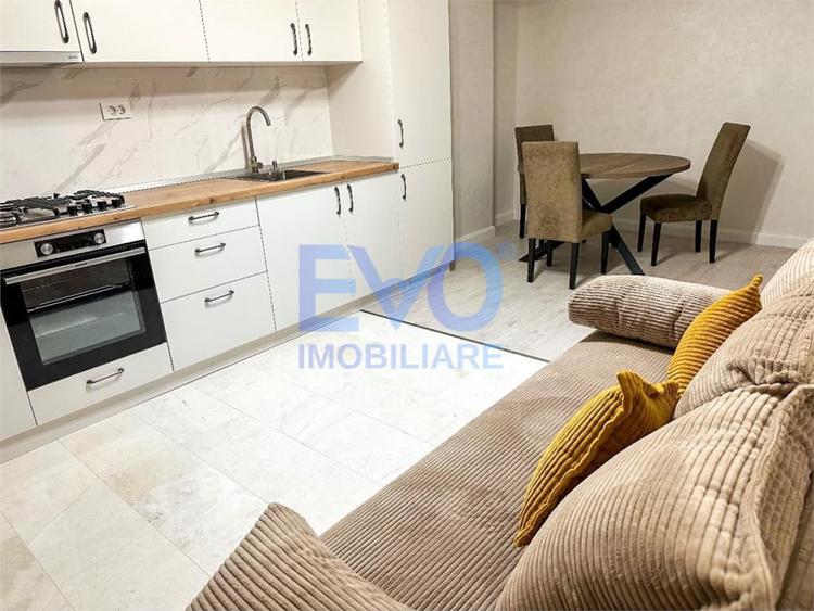 Apartament cu 2 camere, prima , complex Royal Town Copou - 3